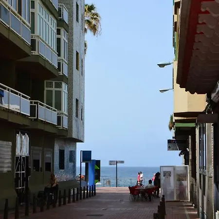The Blue House Canteras