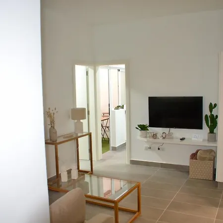 The Blue House Canteras Apartment *